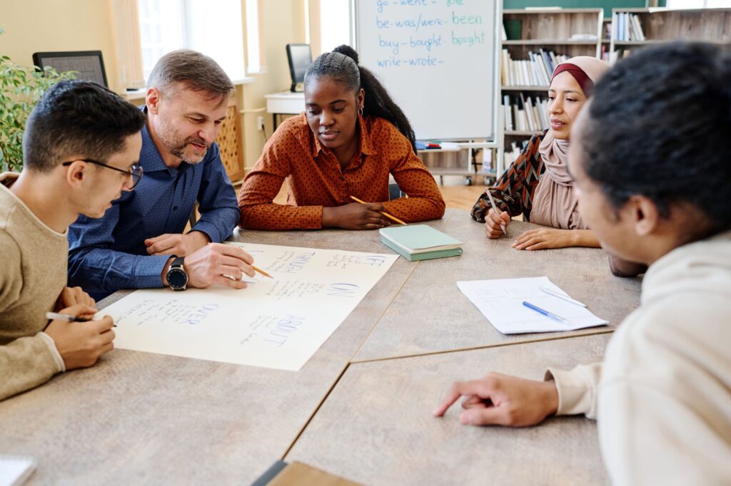 apprenticeship discussion taking place in classroom